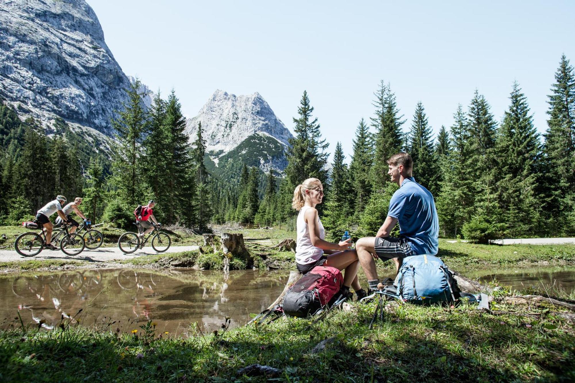 Inntaler Hof Seefeld in Tirol Exterior foto