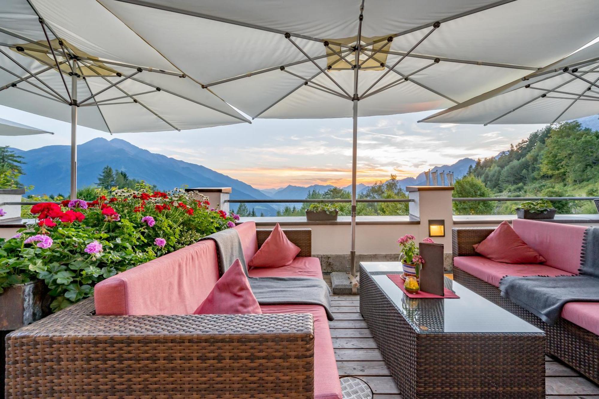 Inntaler Hof Seefeld in Tirol Exterior foto