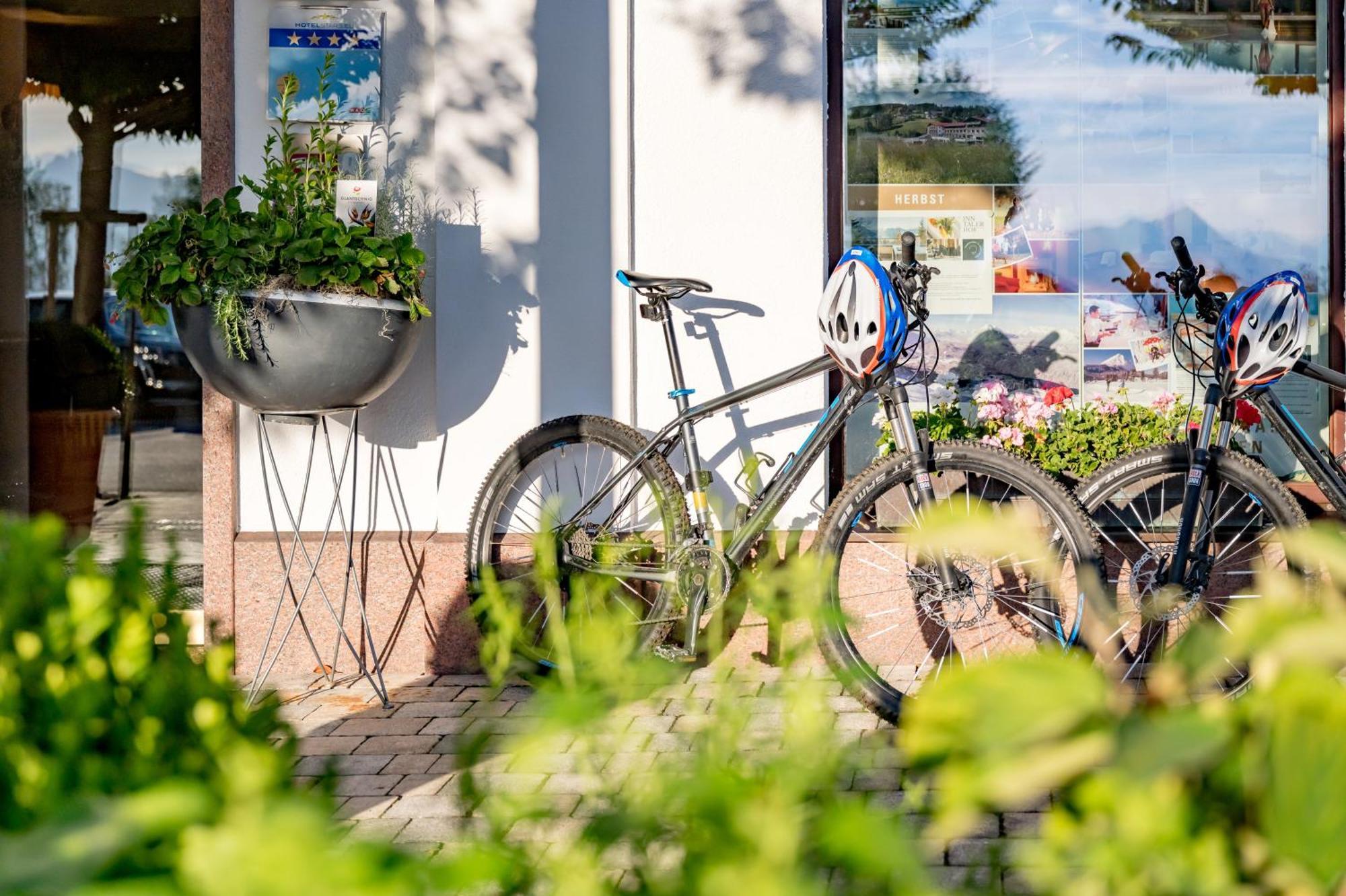 Inntaler Hof Seefeld in Tirol Exterior foto